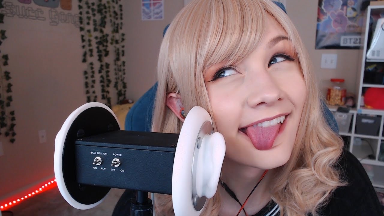 ASMR Ear Eating and Mouth Sounds (NO TALKING)