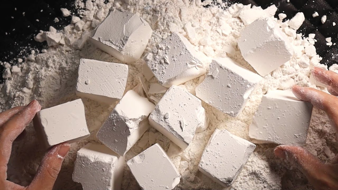 [Vito ASMR] Most Satisfying Gym Chalk Destruction 와 진짜 소리 잘 들어갔다! 딱딱하면서 부드러운 짐초크 부수기